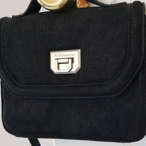 BCBG crossbody handbag - black - like new!